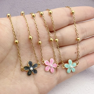 Stainless Steel Flower Pendant Necklace Elegant Enamel Floral Charm Gold Beaded Chain Minimalist Jewelry For Women