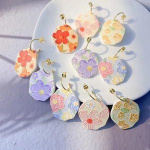 Creolen Aus Edelstahl Mit 3D Acryl Ölgemälde Blume Für Damen Französischer Retro Stil Bunter Blumenschmuck
