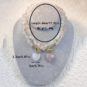 Collier en quartz rose et opale avec fermoir en T doré et pendentif en forme de cœur