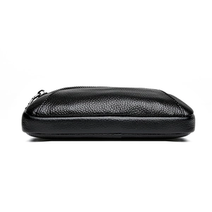 Minimalist black lychee texture leather small square crossbody bag with metal zipper