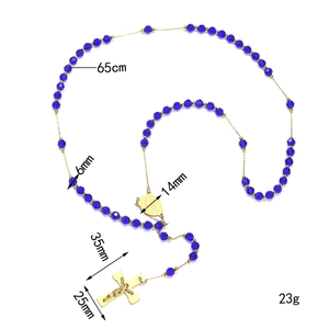 Collana rosario con perline di vetro blu croce dorata e medaglia sacra da donna
