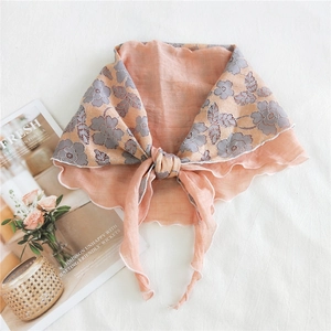 Elegant pink lace embroidered triangular scarf with floral patterns and wavy edges