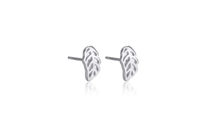 Detailed close-up of hollowed-out leaf-shaped S925 silver stud earrings with reflection