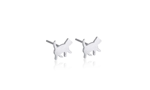 Detailed macro view of minimalist S925 silver cat-shaped stud earrings with brushed texture