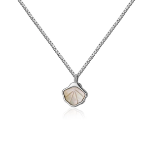 Minimalist shell pendant necklace in silver box chain with mother of pearl inlay