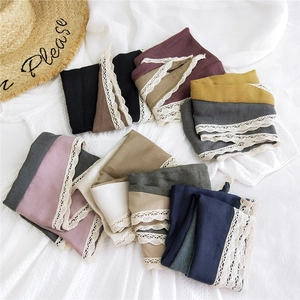 Small Neck Scarf Women Color Block Triangular Lace Trim Polyester Neckerchief Decorative Spring Summer Retro Style