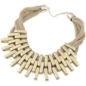 Exaggerated golden geometric necklace with thick woven chain links for trendy women