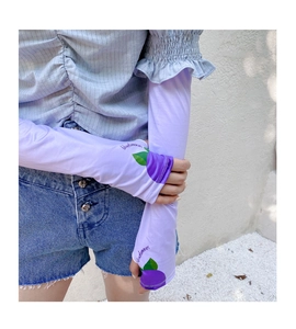 Detail of light purple cooling sleeves with blueberry prints and thumb hole design