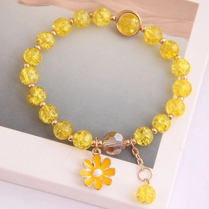 Gänseblümchen Armband mit gelben Perlen und goldener verstellbarer Gliederkette