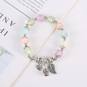 Bracciale bohémien in perline di cristallo con ciondoli foglia, corona e cuore