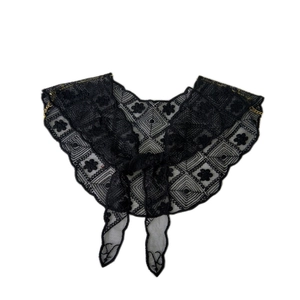 Elegant black lace triangular scarf with floral embroidery and mesh mesh texture