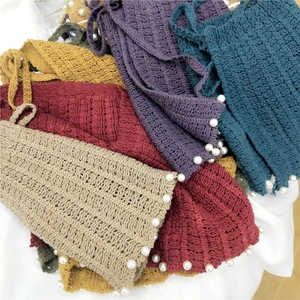 Châle en tricot au crochet fait main avec perles en plusieurs couleurs élégantes