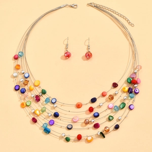 Parure de bijoux bohème multicouche avec collier et boucles d'oreilles colorés