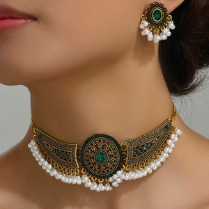 Parure De Bijoux Ethniques Vintage Alliage Strass Collier Ras Du Cou Et Boucles D'oreilles Style Bohème Pendentif Goutte Femmes