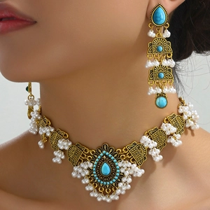 Bijoux De Style Indien Ethnique Collier Choker Et Boucles D'oreilles Pendantes Alliage Künstliche Perle D'imitation Strass Vintage
