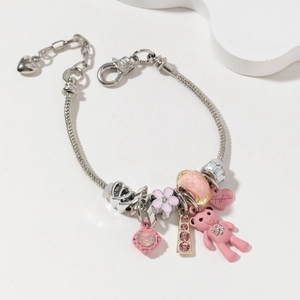 Bracciale fai-da-te a catena serpente con orsetto rosa e perline sfaccettate