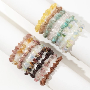 Natural Crushed Stone Bracelet Irregular Amethyst Crystal Beaded Hand Jewelry For Women Bohemian Style Elastic