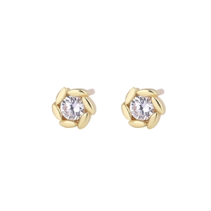 Minimalist S925 sterling silver flower stud earrings with sparkling round cubic zirconia