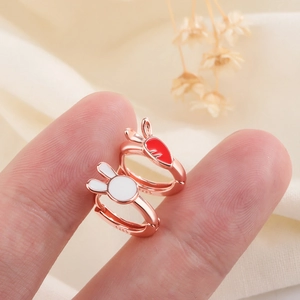 Boucles d'oreilles asymétriques en argent S925 lapin et carotte avec placage rose