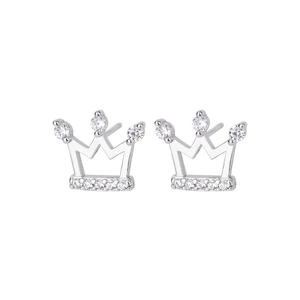 Détails de boucles d'oreilles couronne en argent avec zircons et micro-pavage