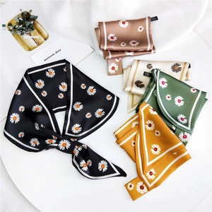 Women Fashion Satin Skinny Scarf Daisy Floral Print Long Narrow Neck Tie Elegant Headband Bag Handle Decorative Accessory