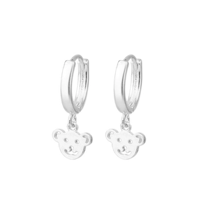 Orecchini a cerchio minimalisti con orsetto in argento sterling S925 su sfondo bianco