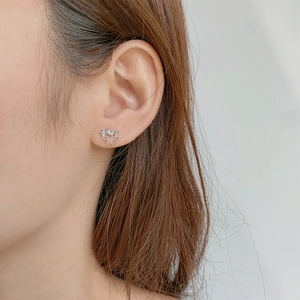 Silver heart earrings with tassels and sparkling zircon stones for women's elegant look