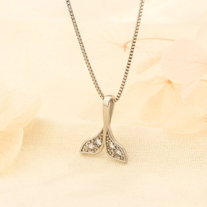Collier Pendentif Queue De Sirène Cuivre Avec Zircon Incrusté Chaîne Clavicule Bijoux Élégants Femmes Couleur Argent