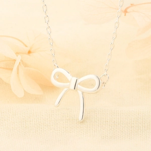 Bow Pendant Necklace Minimalist Silver Tone Copper Clavicle Chain Elegant Small Design Jewelry For Women Daily