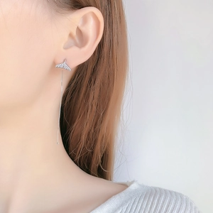 Elegant fishtail drop earrings with sparkling rhinestones and long tassel chain for women