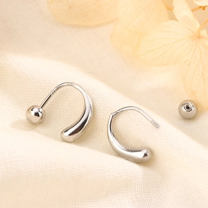 Orecchini a goccia in argento minimalisti con chiusura a vite e punzone S925