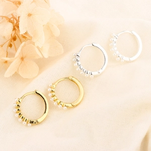 Elegant Artificial Pearl Hoop Earrings For Women Delicate Copper Huggie With 925 Sterling Silver Earring Post French Retro Style