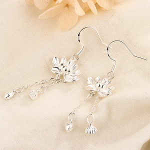 Boucles d'oreilles pendantes fleurs de lotus en argent S925 avec pompon pour femme