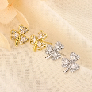 Shamrock Stud Earrings Zircon Inlaid Copper Dainty Sparkling Heart Shape Clover For Women With Copper Earring Post