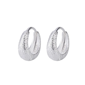 S925 sterling silver hoop earrings with hammered texture and drop-shaped minimalist design