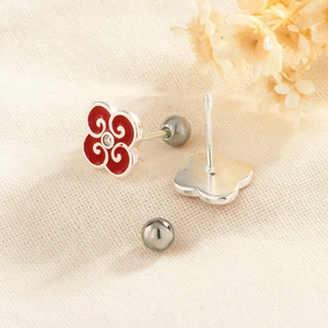 New Chinese style auspicious cloud stud earrings with red enamel and clover design