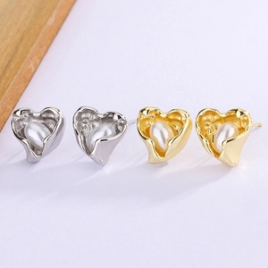 Irregular Heart Stud Earrings Vintage Copper With Imitation Artificial Pearl Inlaid Elegant Korean Style Jewelry For Women