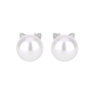 Macro shot of cute cat ear pearl earrings featuring silver metal and white pearls