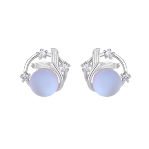 Elegant dream planet fishtail earrings with light purple beads and crystal accents