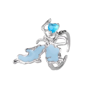 Anello aperto a farfalla in argento con pietra blu a cuore e design in metallo liquido