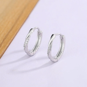 Twisted Rope Hoop Earrings With Copper And Rhinestone For Women Silver Colored Fashion Jewelry