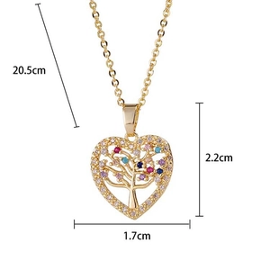 Détail du pendentif cœur arbre de vie doré avec zircons colorés et dimensions