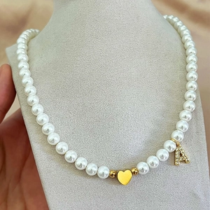 Collar de Iniciales de Perlas de Imitación de Acero Inoxidable Chapado en Oro para Mujer Joyería de Colgante de Corazón de Letra Personalizada