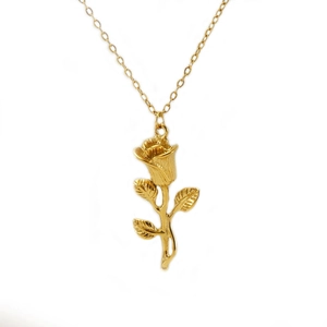 Collier rose dorée minimaliste en acier inoxydable avec texture de pétales réaliste