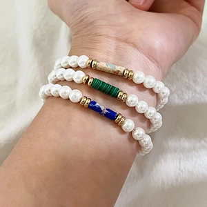 Three-piece stretch pearl bracelet set with natural stones and gold metal spacers
