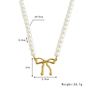 Collier de perles fait main avec pendentif nœud doré à l'or 18 carats et chaîne 45cm