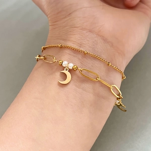 Bracelet Double Couche Pendentif Lune Acier Inoxydable Avec Künstliche Perles Blanches Chaîne Trombone Bijoux Mode Femme
