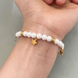 Baroque natural freshwater pearl bracelet with golden star charms for women's wrist