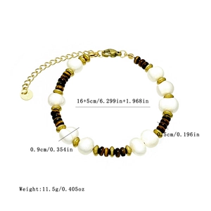 Bracelet perles d'eau douce fait main avec perles œil de tigre et chaîne acier plaqué or 18K