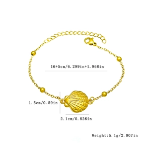 Gold shell pendant bracelet with adjustable chain for vintage beach vacation style